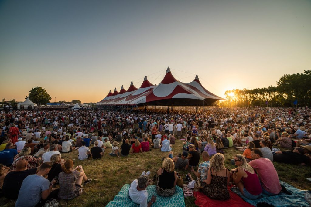 hello festival feestje